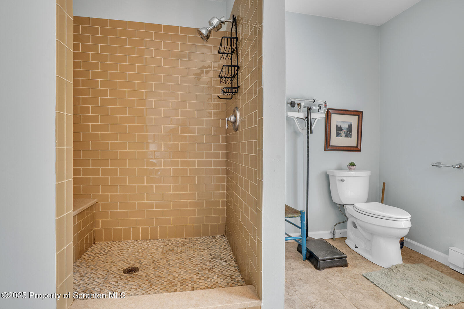 Tunkhannock, Pennsylvania 18657, United States, 4 Bedrooms Bedrooms, ,3 BathroomsBathrooms,Residential,Active,185156