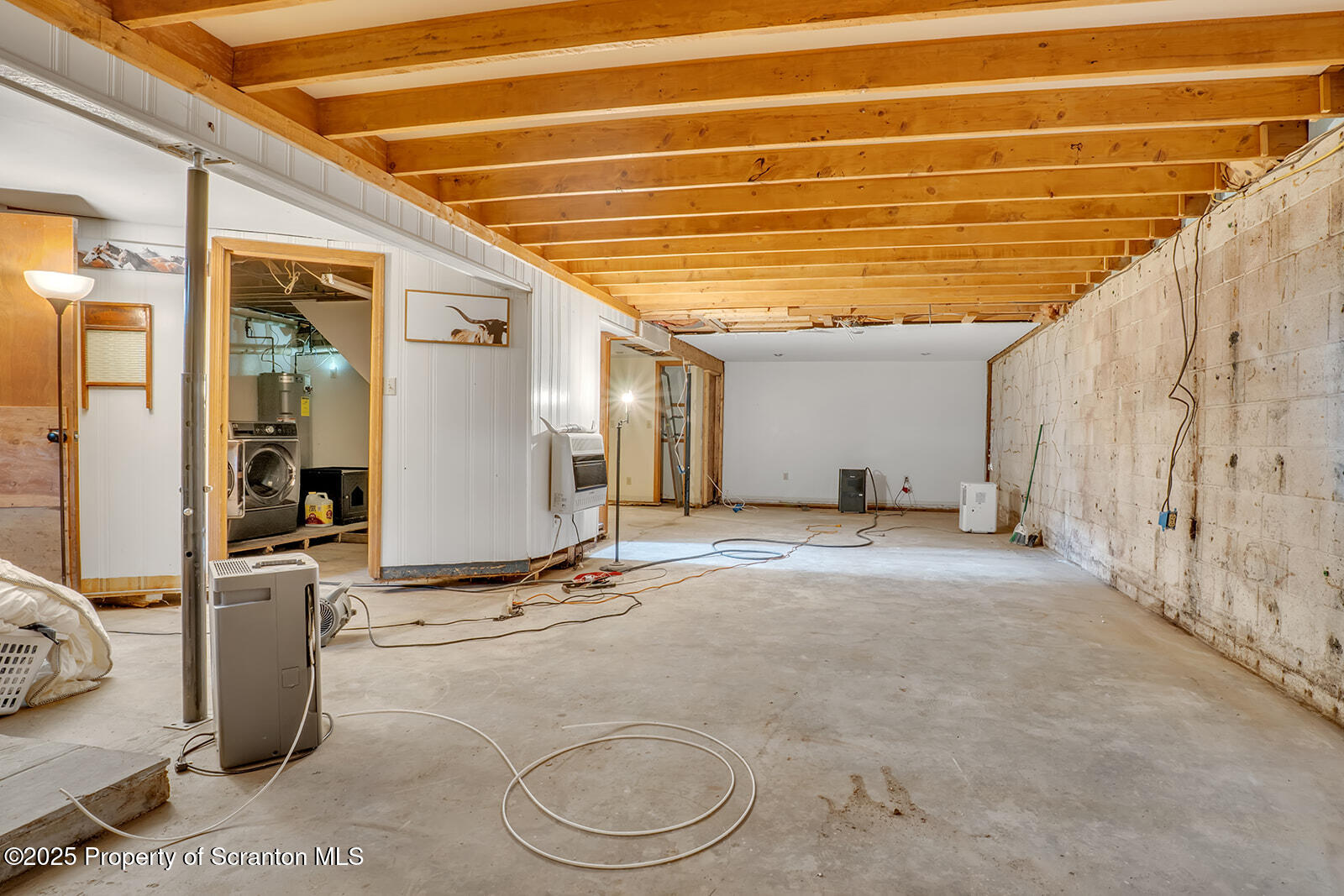 Tunkhannock, Pennsylvania 18657, United States, 4 Bedrooms Bedrooms, ,3 BathroomsBathrooms,Residential,Active,185156