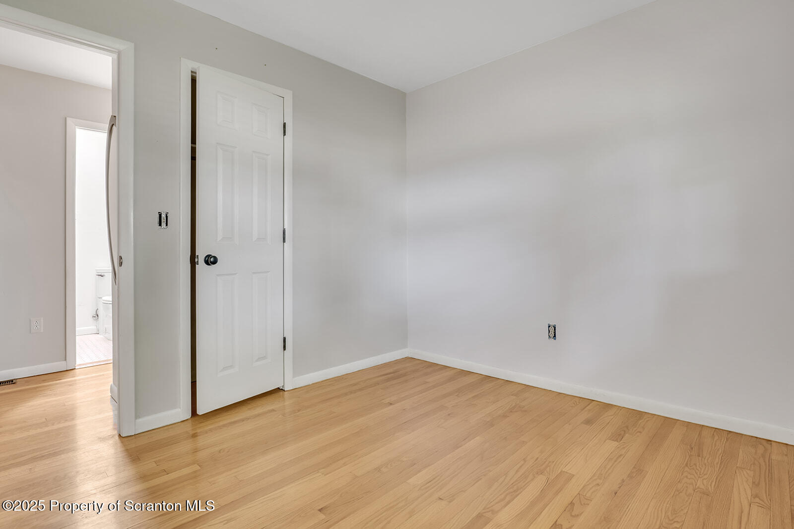 Tunkhannock, Pennsylvania 18657, United States, 4 Bedrooms Bedrooms, ,3 BathroomsBathrooms,Residential,Active,185156