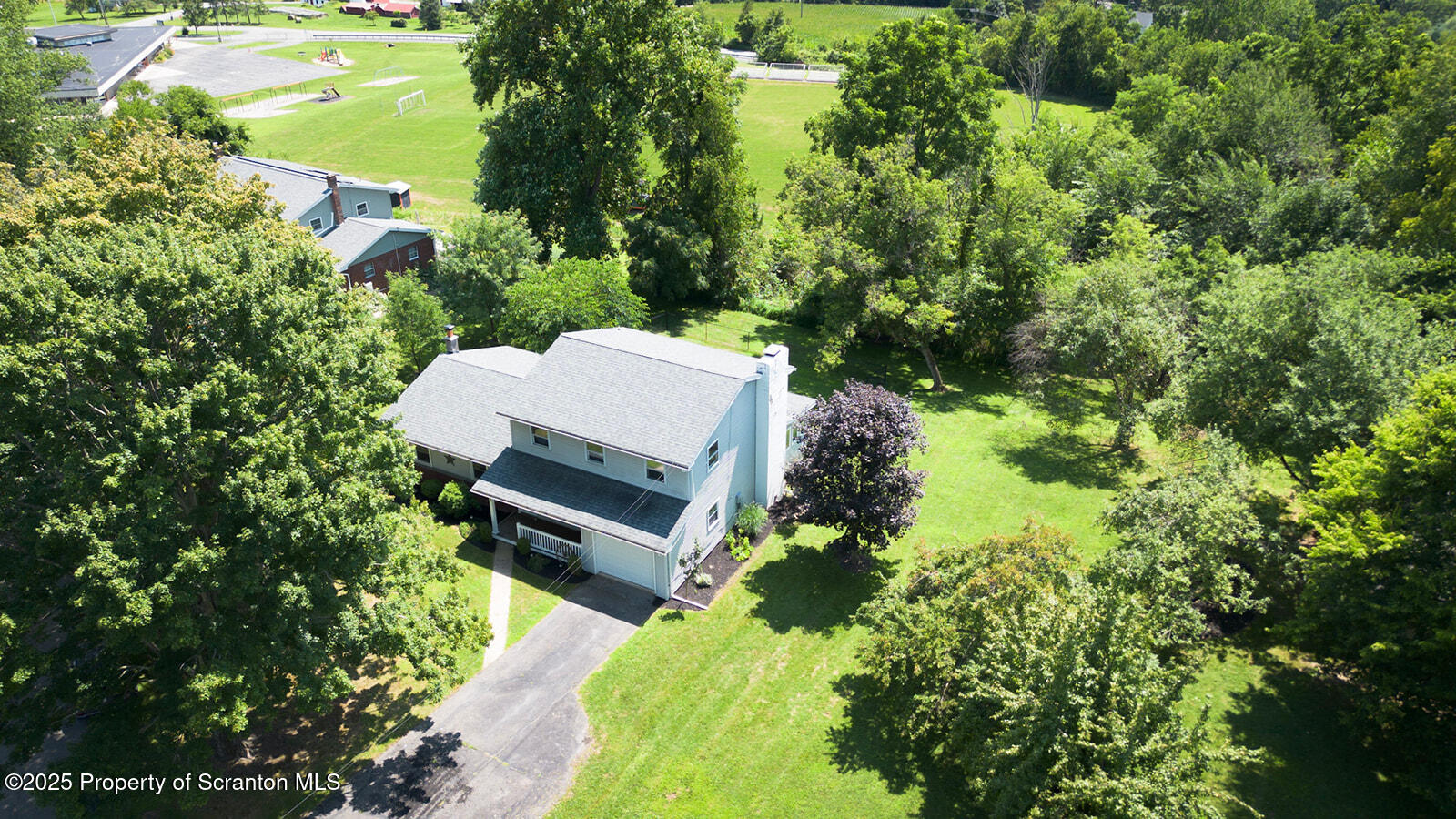 Tunkhannock, Pennsylvania 18657, United States, 4 Bedrooms Bedrooms, ,3 BathroomsBathrooms,Residential,Active,185156