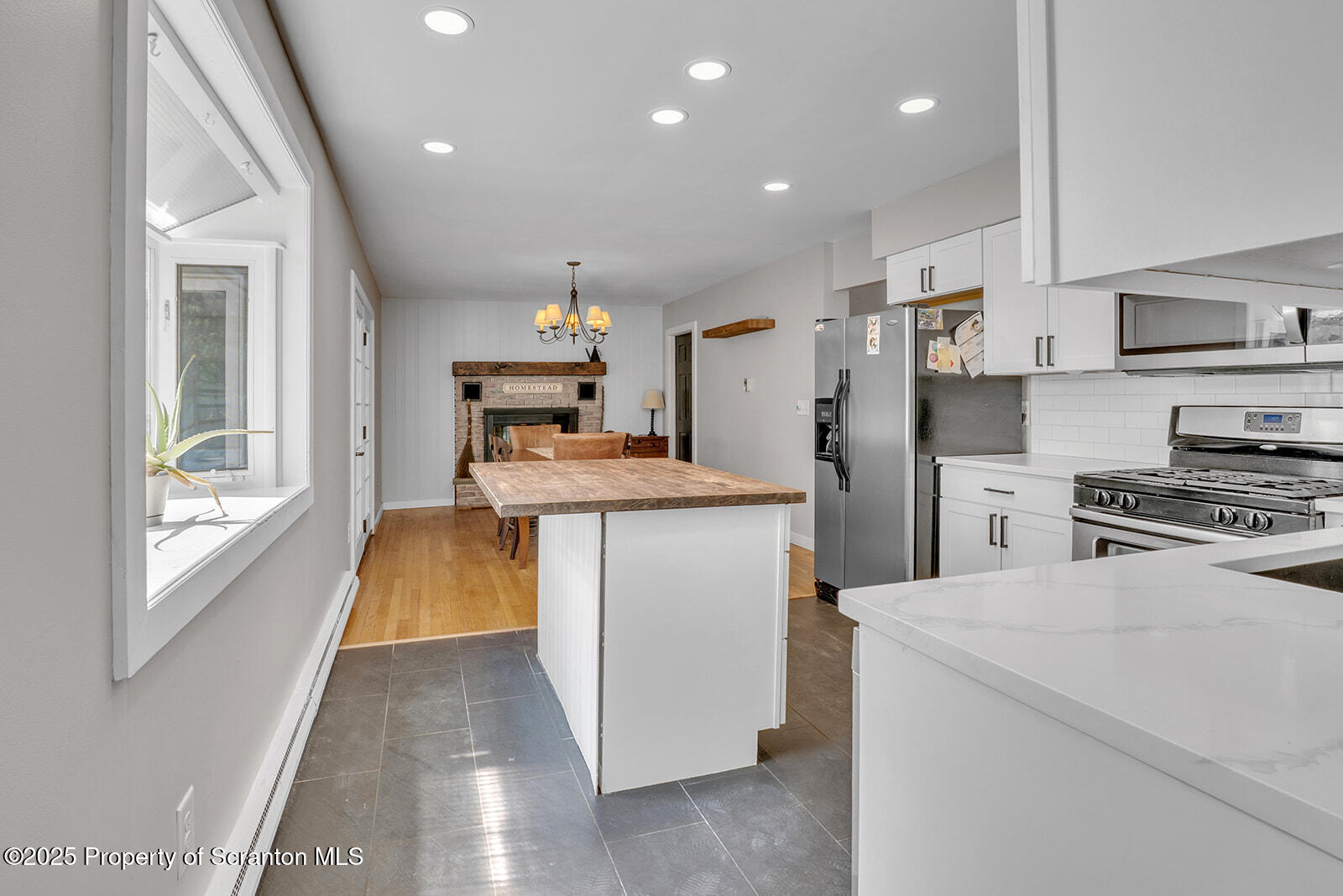 Tunkhannock, Pennsylvania 18657, United States, 4 Bedrooms Bedrooms, ,3 BathroomsBathrooms,Residential,Active,185156