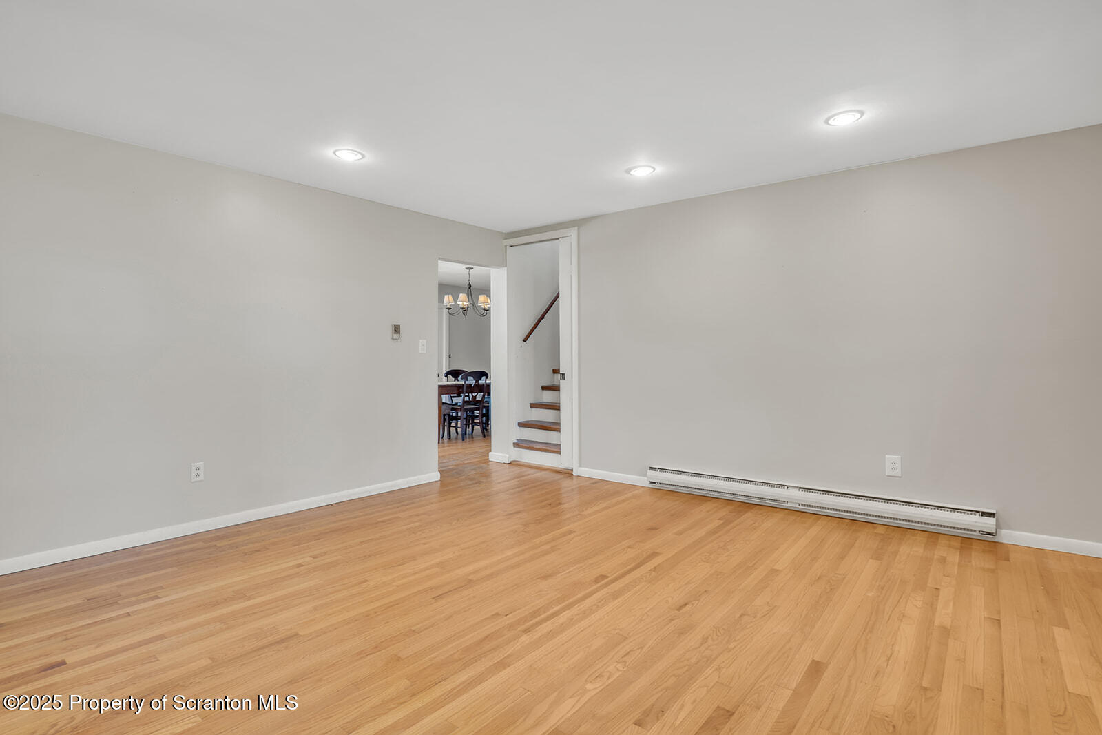 Tunkhannock, Pennsylvania 18657, United States, 4 Bedrooms Bedrooms, ,3 BathroomsBathrooms,Residential,Active,185156