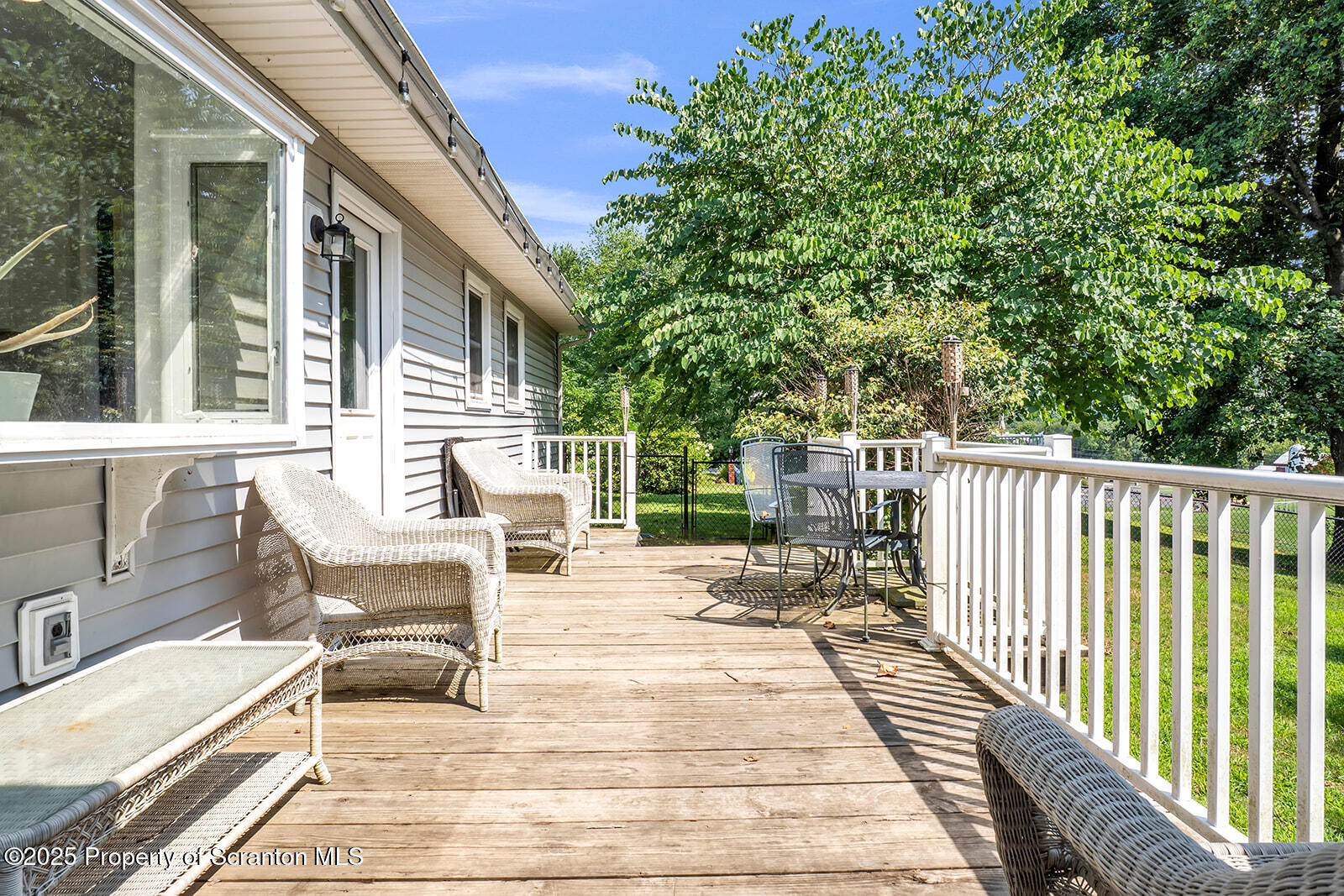 Tunkhannock, Pennsylvania 18657, United States, 4 Bedrooms Bedrooms, ,3 BathroomsBathrooms,Residential,Active,185156