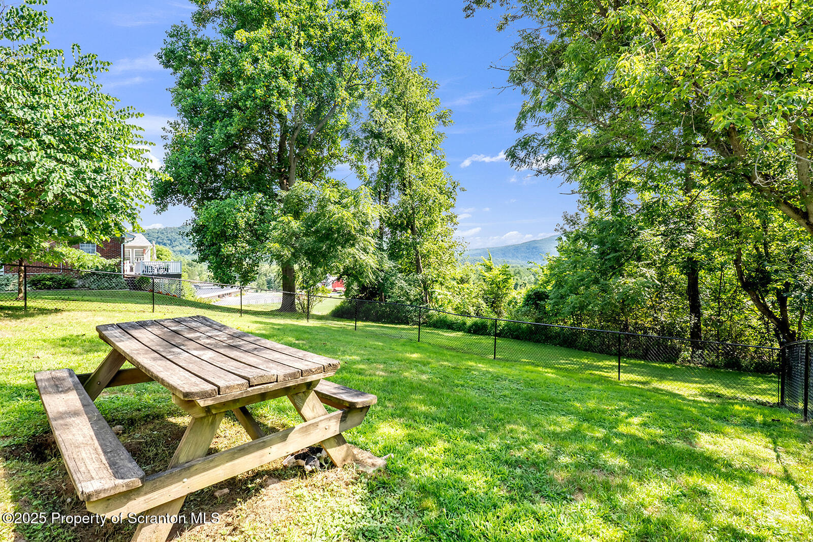 Tunkhannock, Pennsylvania 18657, United States, 4 Bedrooms Bedrooms, ,3 BathroomsBathrooms,Residential,Active,185156