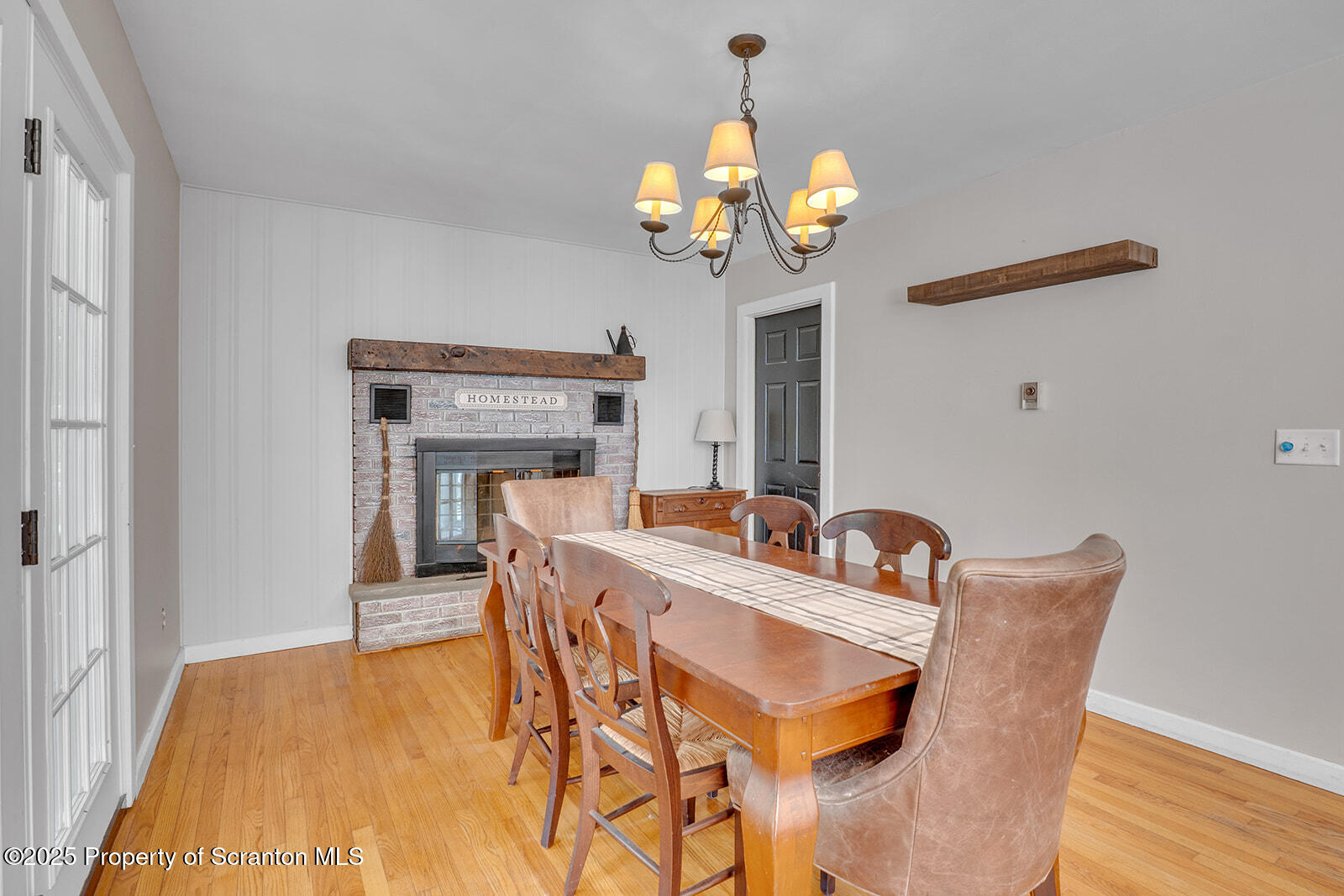 Tunkhannock, Pennsylvania 18657, United States, 4 Bedrooms Bedrooms, ,3 BathroomsBathrooms,Residential,Active,185156