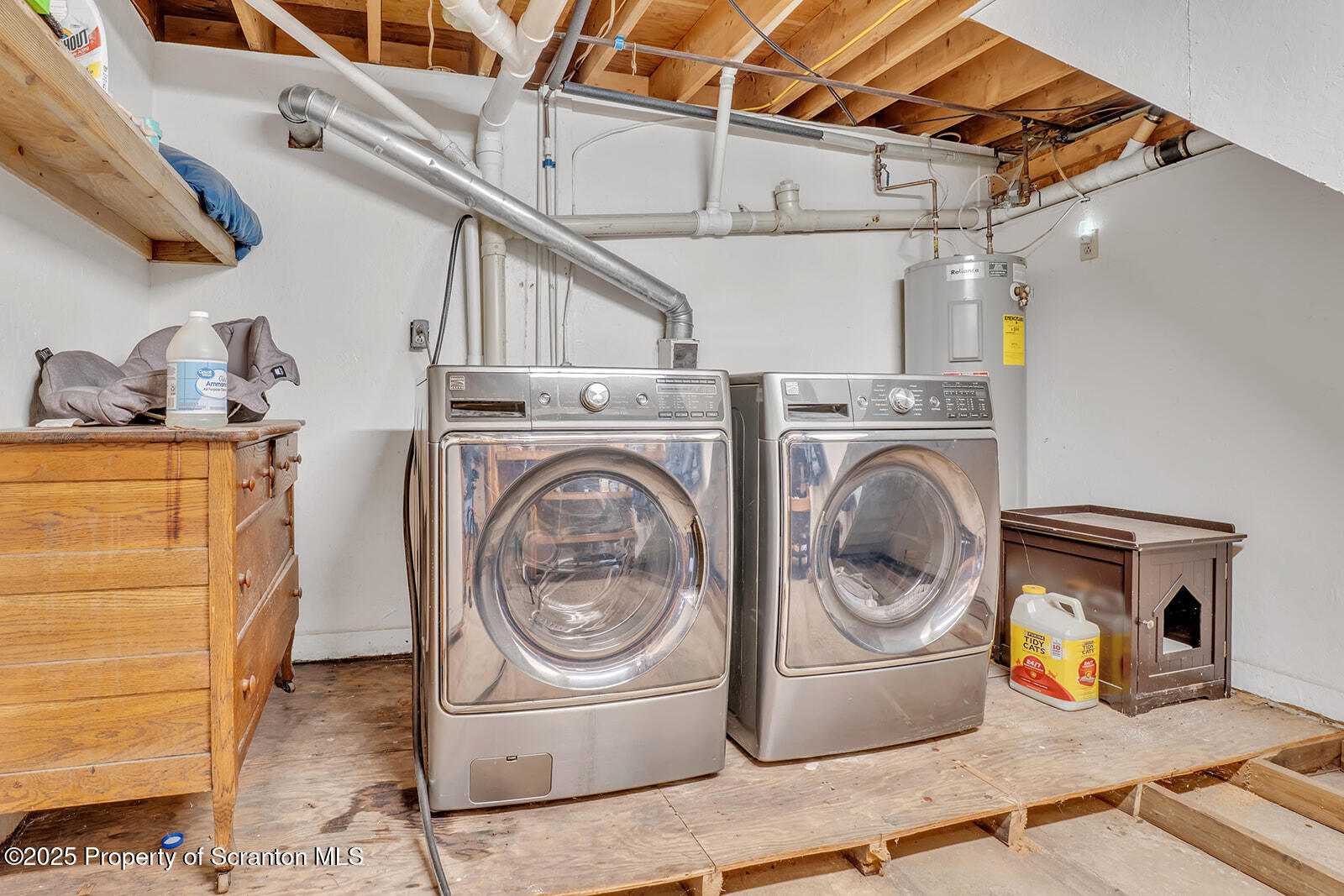 Tunkhannock, Pennsylvania 18657, United States, 4 Bedrooms Bedrooms, ,3 BathroomsBathrooms,Residential,Active,185156