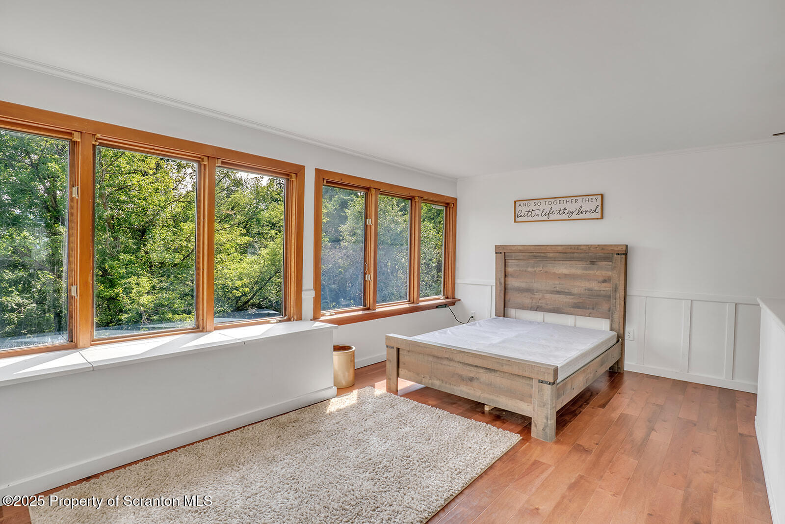 Tunkhannock, Pennsylvania 18657, United States, 4 Bedrooms Bedrooms, ,3 BathroomsBathrooms,Residential,Active,185156