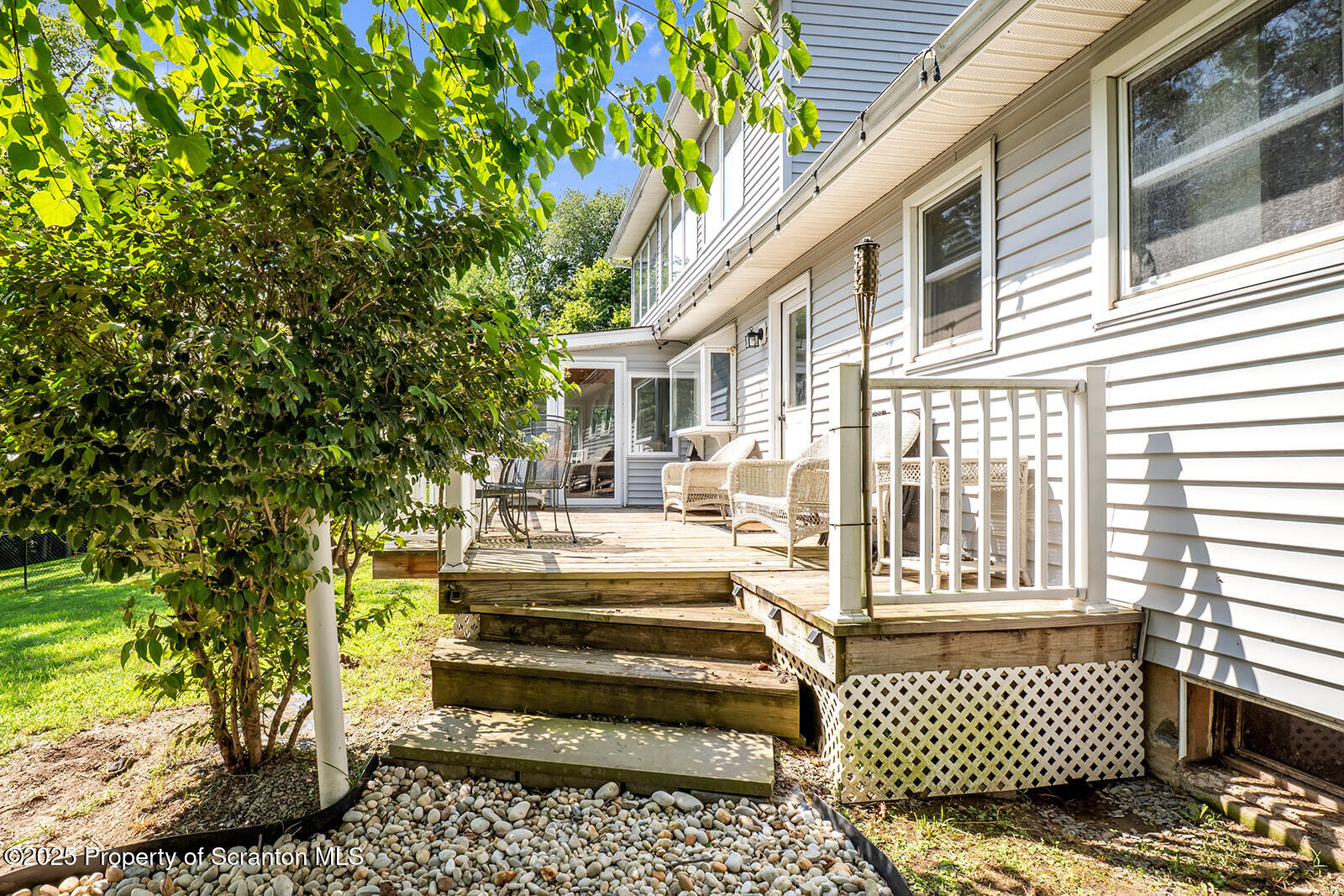 Tunkhannock, Pennsylvania 18657, United States, 4 Bedrooms Bedrooms, ,3 BathroomsBathrooms,Residential,Active,185156