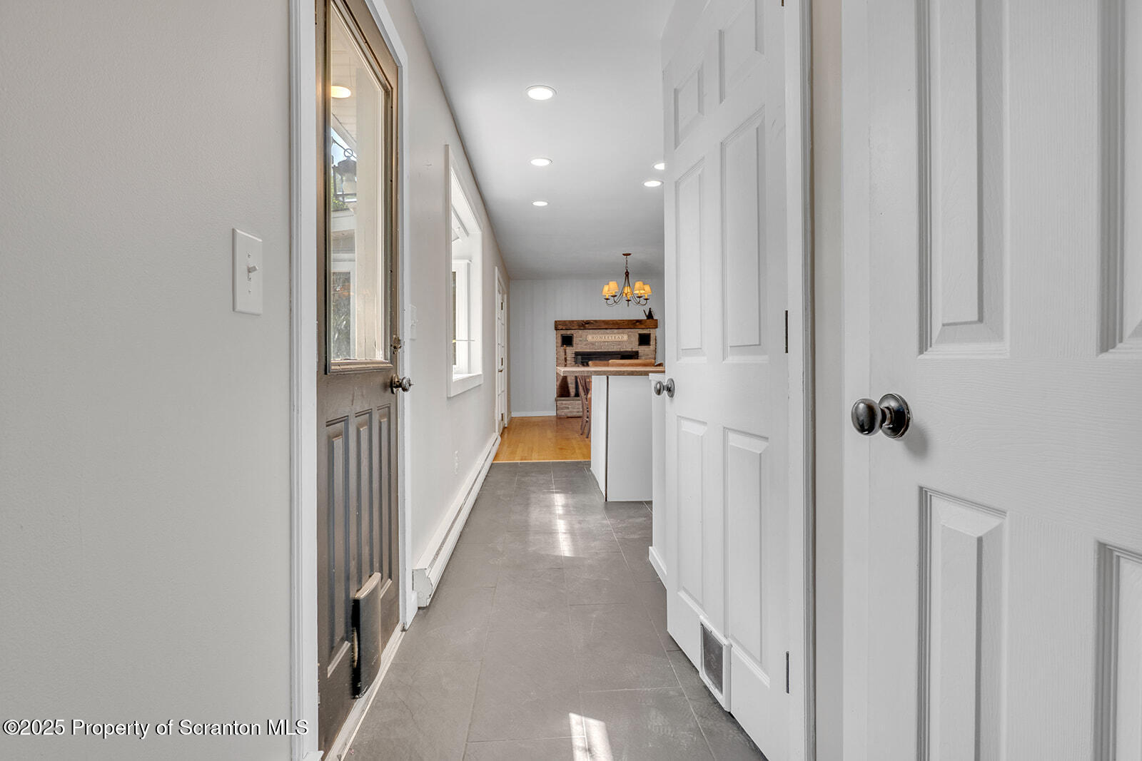 Tunkhannock, Pennsylvania 18657, United States, 4 Bedrooms Bedrooms, ,3 BathroomsBathrooms,Residential,Active,185156