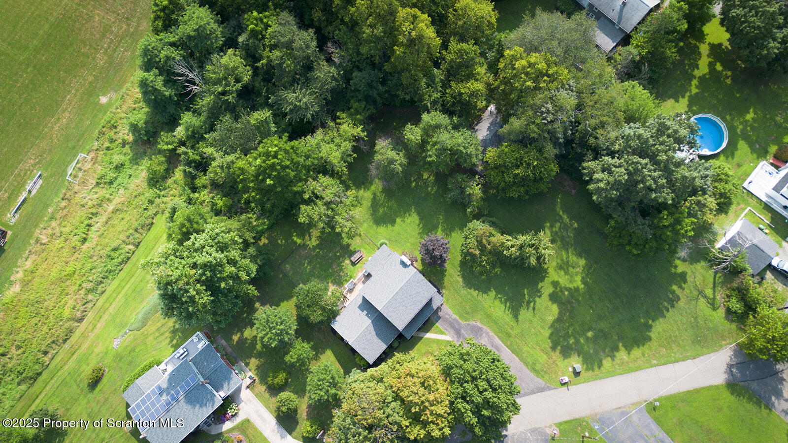 Tunkhannock, Pennsylvania 18657, United States, 4 Bedrooms Bedrooms, ,3 BathroomsBathrooms,Residential,Active,185156