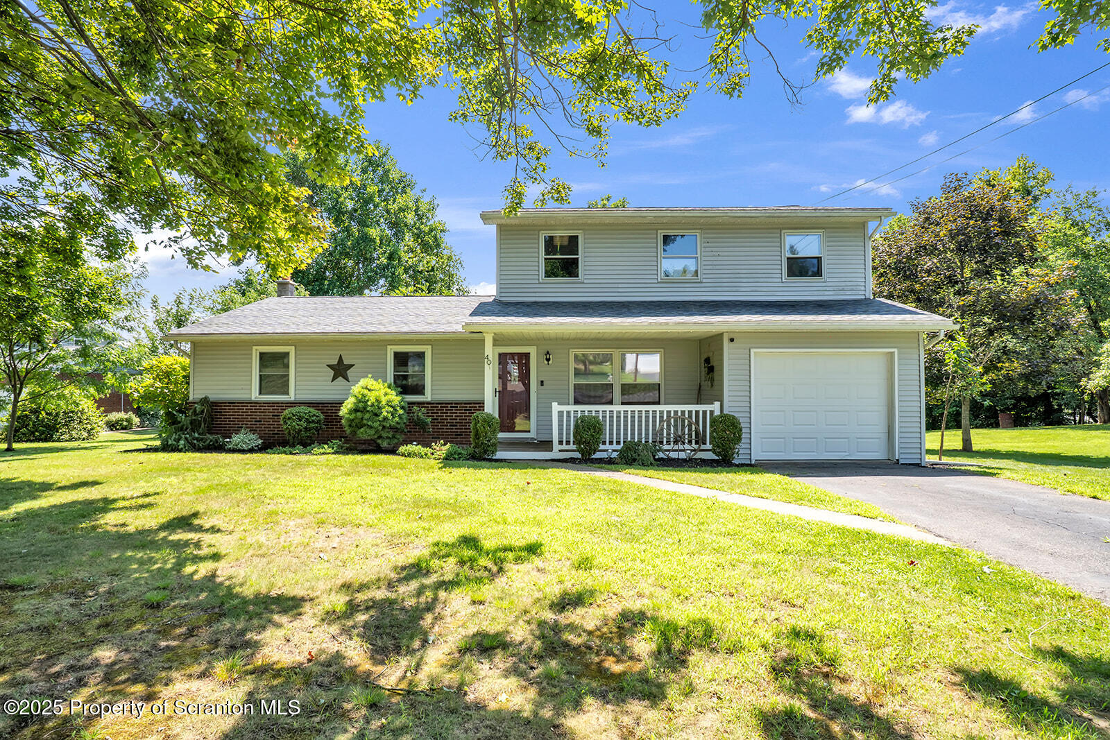 Tunkhannock, Pennsylvania 18657, United States, 4 Bedrooms Bedrooms, ,3 BathroomsBathrooms,Residential,Active,185156 Tunkhannock, Pennsylvania 18657, United States, 4 Bedrooms Bedrooms, ,3 BathroomsBathrooms,Residential,Active,185156