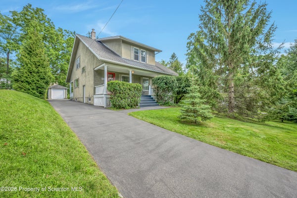 406 HIGHLAND AVE, CLARKS SUMMIT, PA 18411 - Image 2a072f25bbda73619daa84e894b44899/1360098723