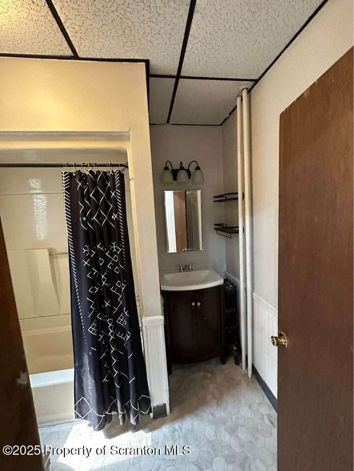 Scranton, Pennsylvania 18508, United States, 6 Bedrooms Bedrooms, ,6 BathroomsBathrooms,Residential,Pending,166422