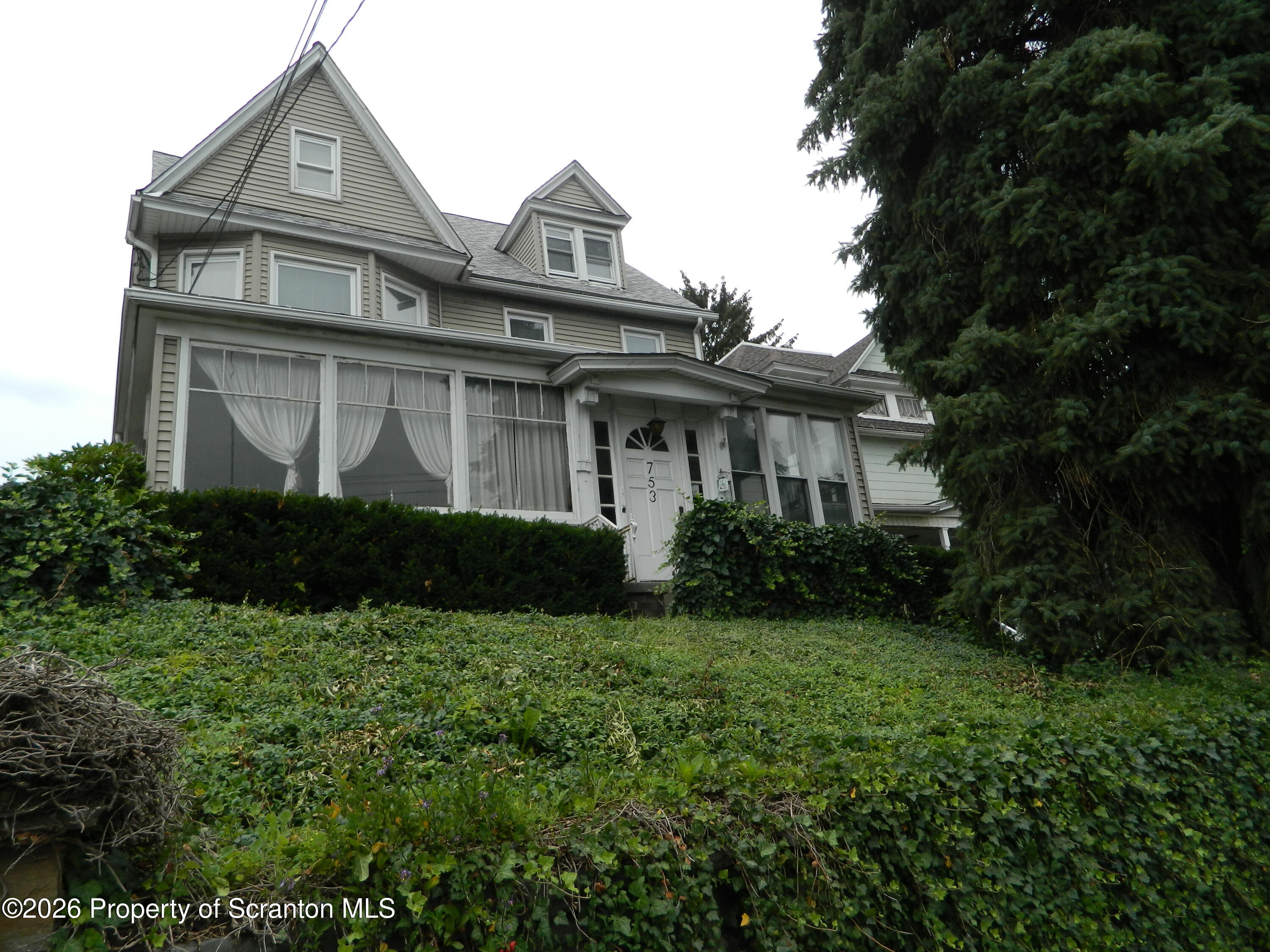 Photo 1 of 7 — 753 N Main Avenue 3 Fl, Scranton, PA 18504