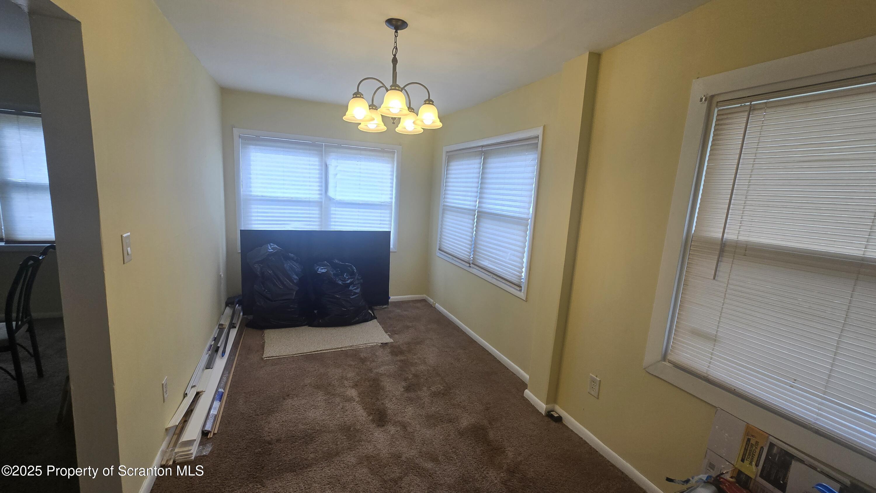 Wilkes-Barre, Pennsylvania 18702, United States, 2 Bedrooms Bedrooms, ,1 BathroomBathrooms,Residential,Active,231089