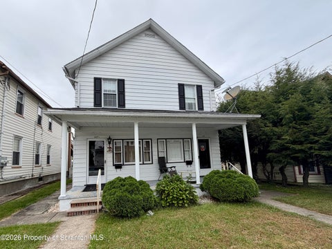 Photo for 167 1/2 Tompkins Street