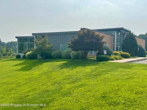 Photo for 10 Fox Run Road
