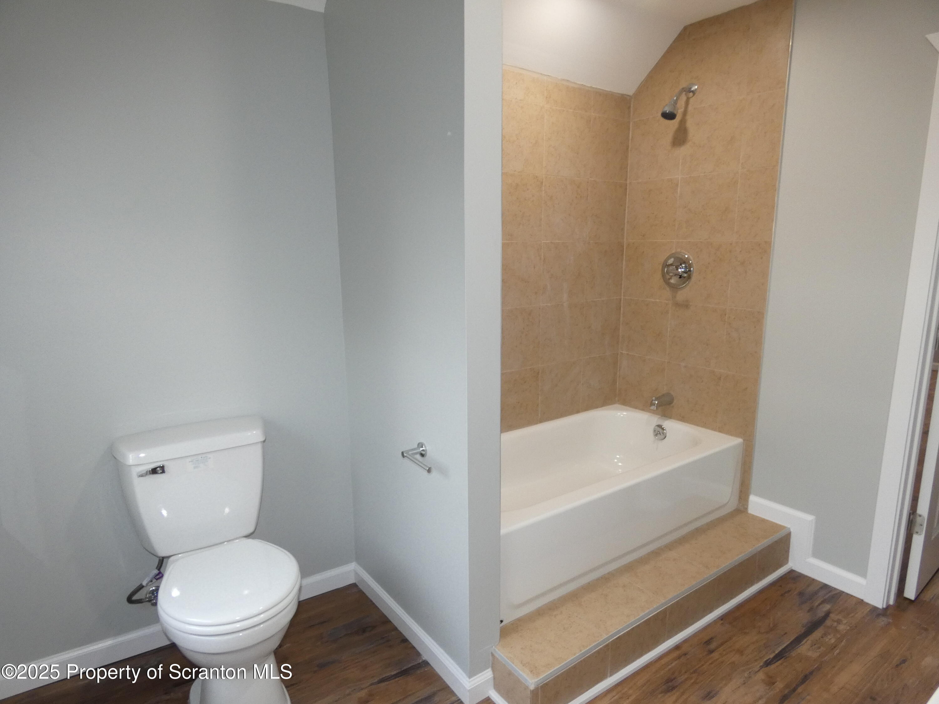 Olyphant, Pennsylvania 18447, United States, 3 Bedrooms Bedrooms, ,2 BathroomsBathrooms,Residential,Active,249379