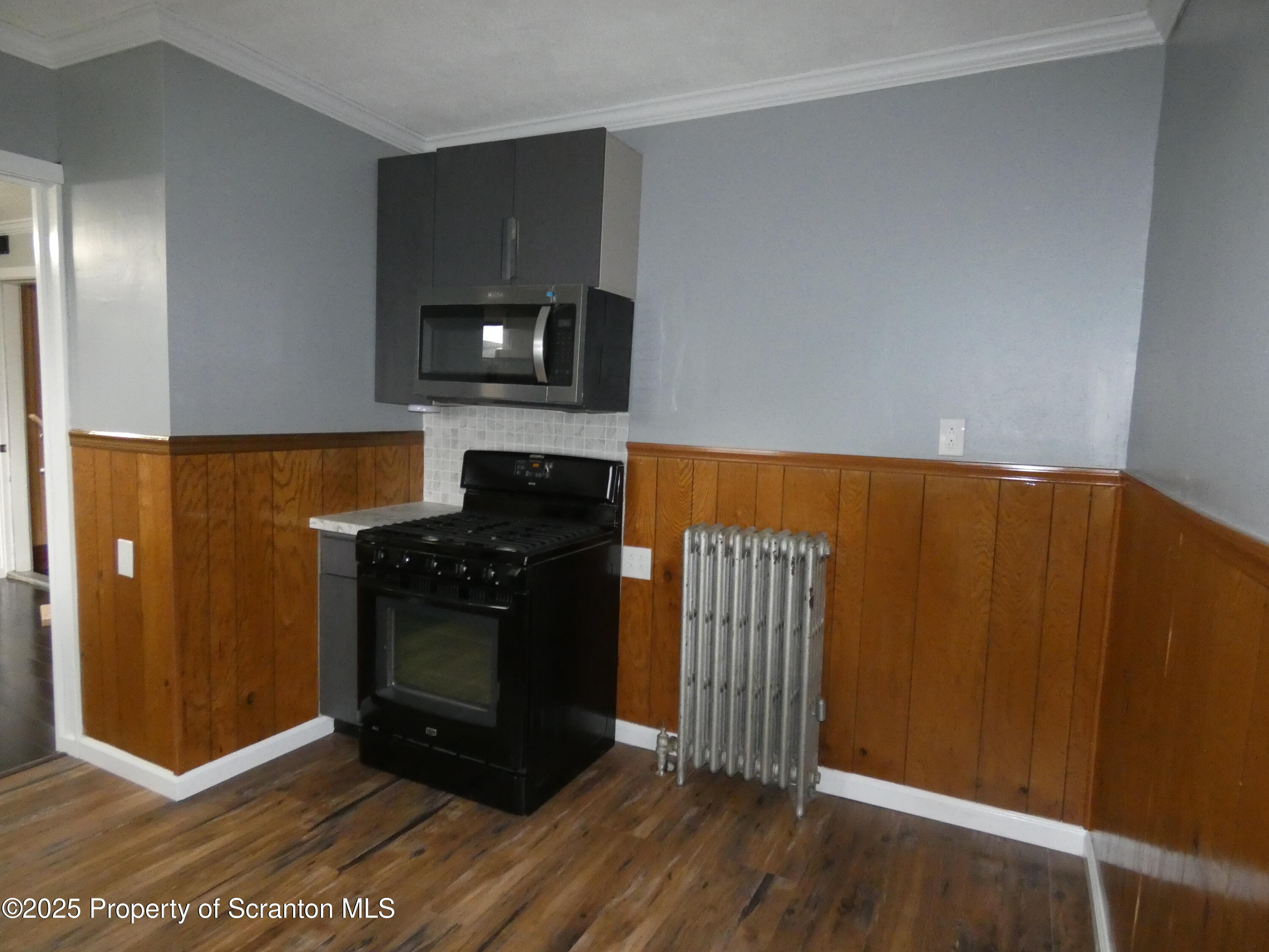 Olyphant, Pennsylvania 18447, United States, 3 Bedrooms Bedrooms, ,2 BathroomsBathrooms,Residential,Active,249379