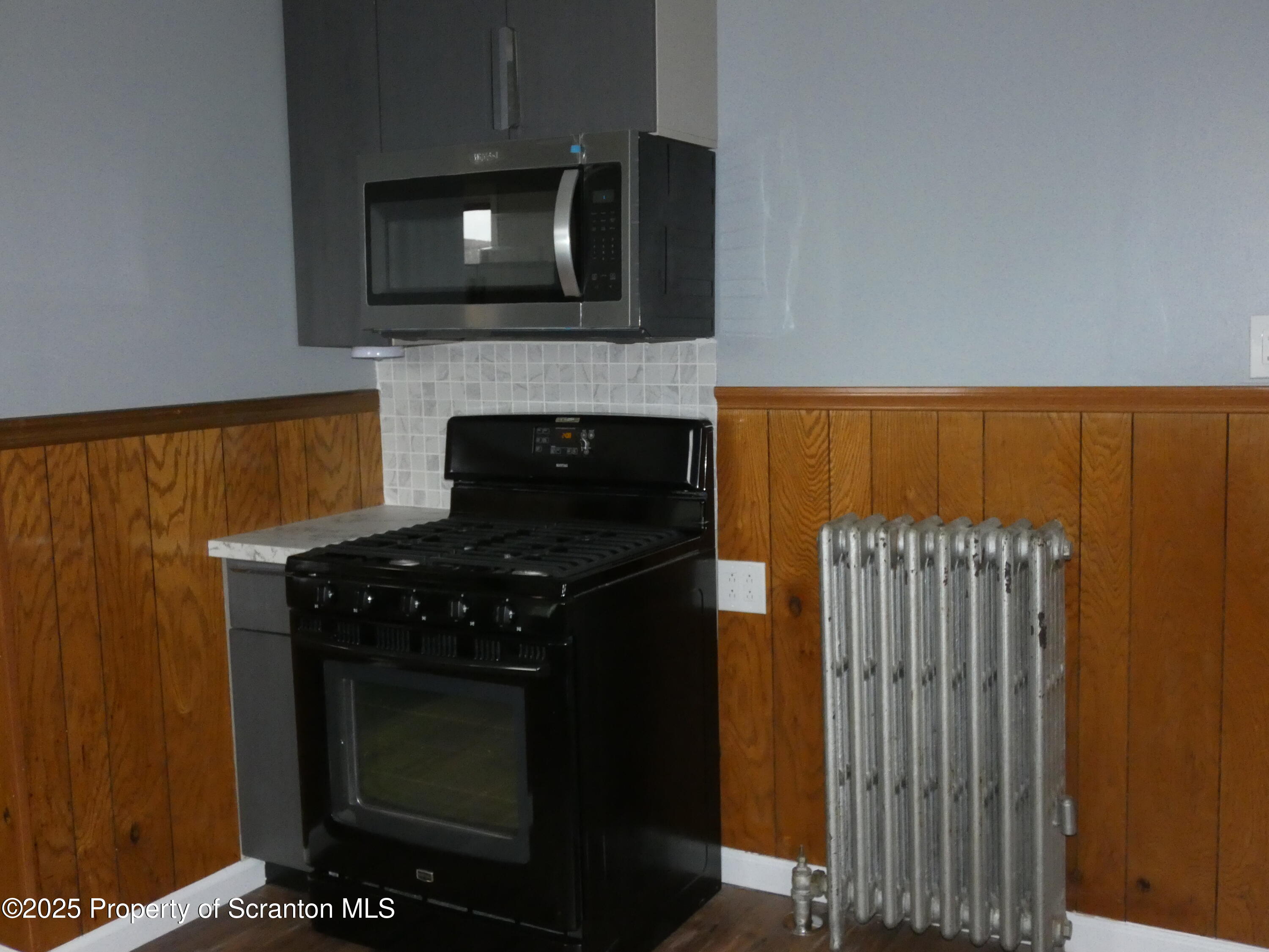 Olyphant, Pennsylvania 18447, United States, 3 Bedrooms Bedrooms, ,2 BathroomsBathrooms,Residential,Active,249379