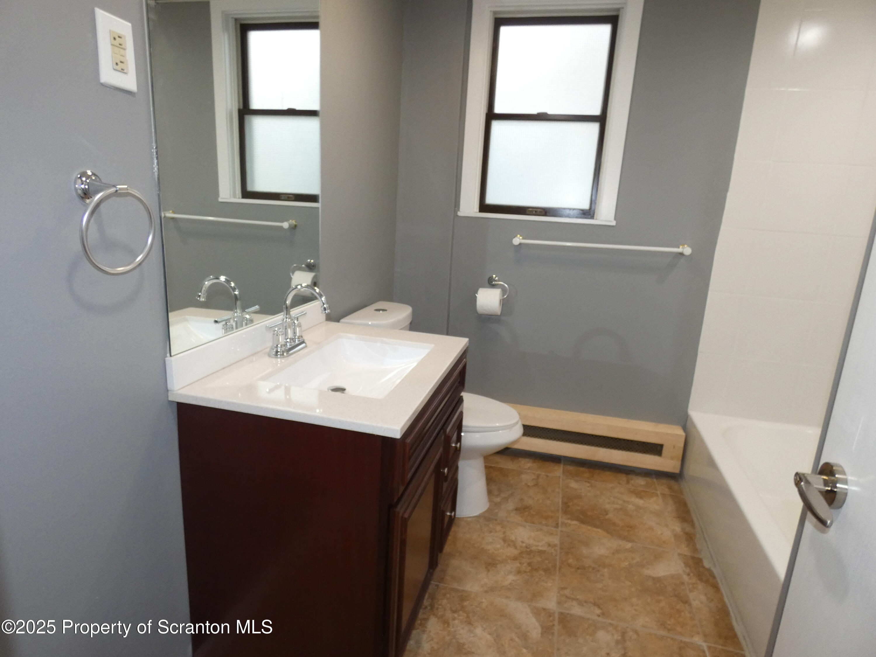 Olyphant, Pennsylvania 18447, United States, 3 Bedrooms Bedrooms, ,2 BathroomsBathrooms,Residential,Active,249379