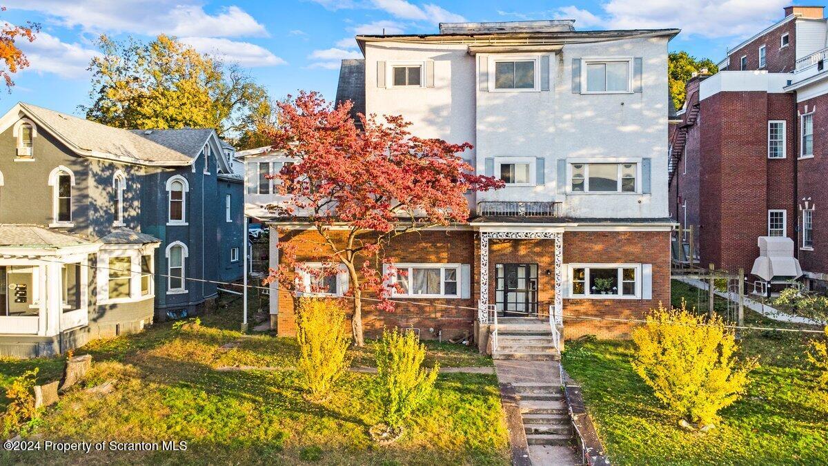 622 Jefferson Ave, Scranton, PA 18510-1662