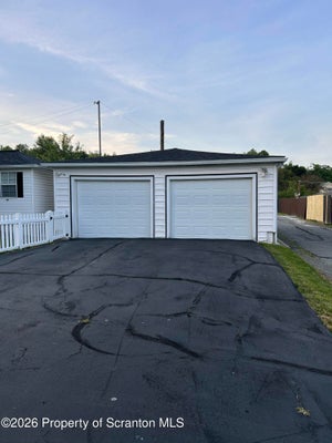 830 BROOK ST # GARAGE, DICKSON CITY, PA 18519 - Image 631ad05a98b49fb9bc17fa45d98d8dcc/4192255423