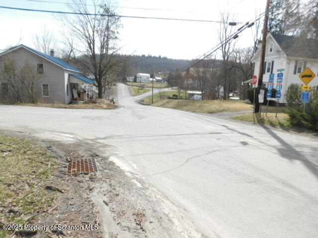 Harford, Pennsylvania 18823, United States, 3 Bedrooms Bedrooms, ,2 BathroomsBathrooms,Residential,Pending,117200
