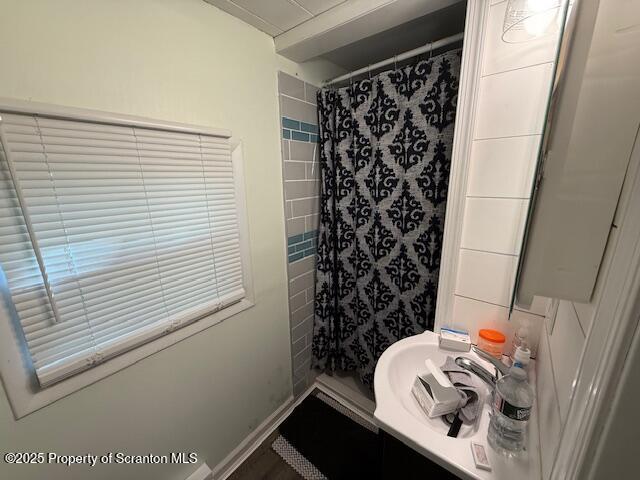 Simpson, Pennsylvania 18407, United States, 4 Bedrooms Bedrooms, ,3 BathroomsBathrooms,Residential,Active,207833