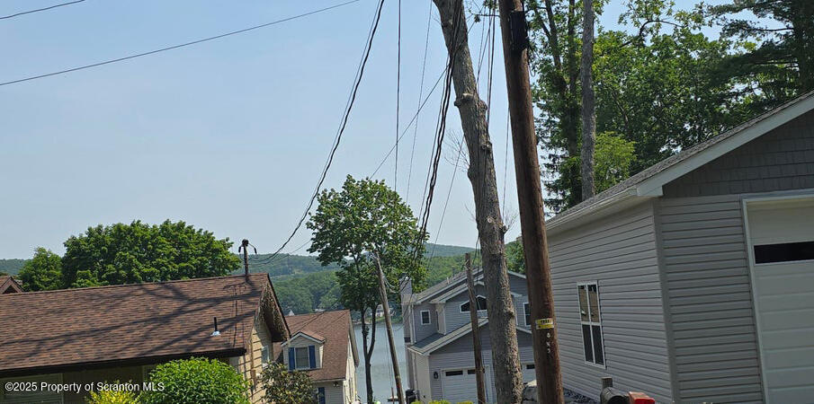 Mountaintop, Pennsylvania 18707, United States, 3 Bedrooms Bedrooms, ,2 BathroomsBathrooms,Residential,Pending,173165