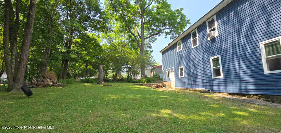 Mountaintop, Pennsylvania 18707, United States, 3 Bedrooms Bedrooms, ,2 BathroomsBathrooms,Residential,Pending,173165