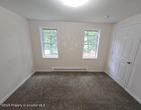 Mountaintop, Pennsylvania 18707, United States, 3 Bedrooms Bedrooms, ,2 BathroomsBathrooms,Residential,Pending,173165