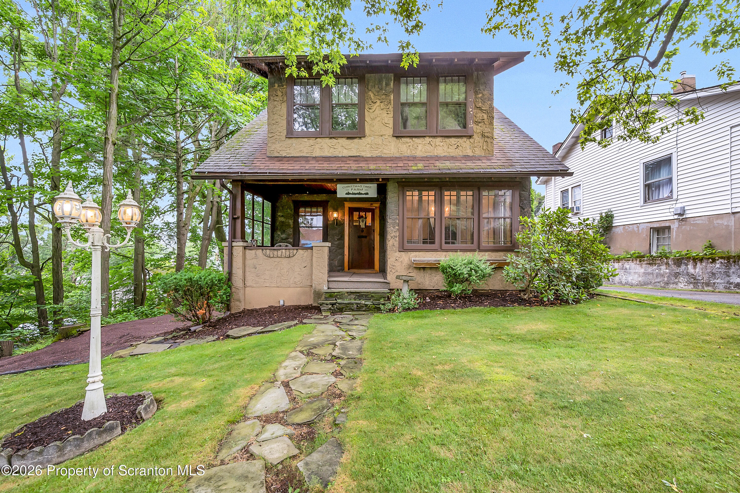 Photo 1 of 47 — 113 Claremont Avenue, Clarks Summit, PA 18411