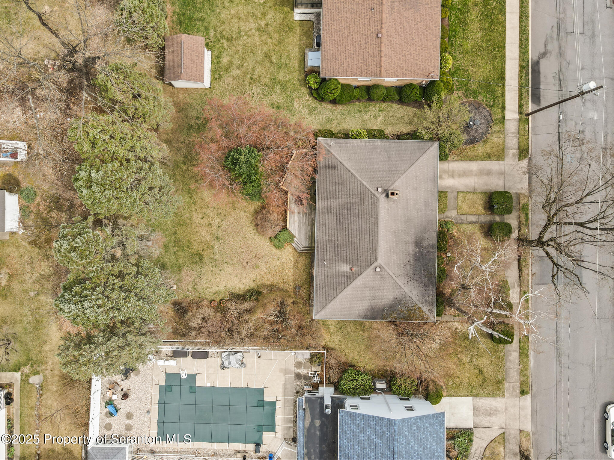 Old Forge, Pennsylvania 18518, United States, 3 Bedrooms Bedrooms, ,1 BathroomBathrooms,Residential,Pending,101009