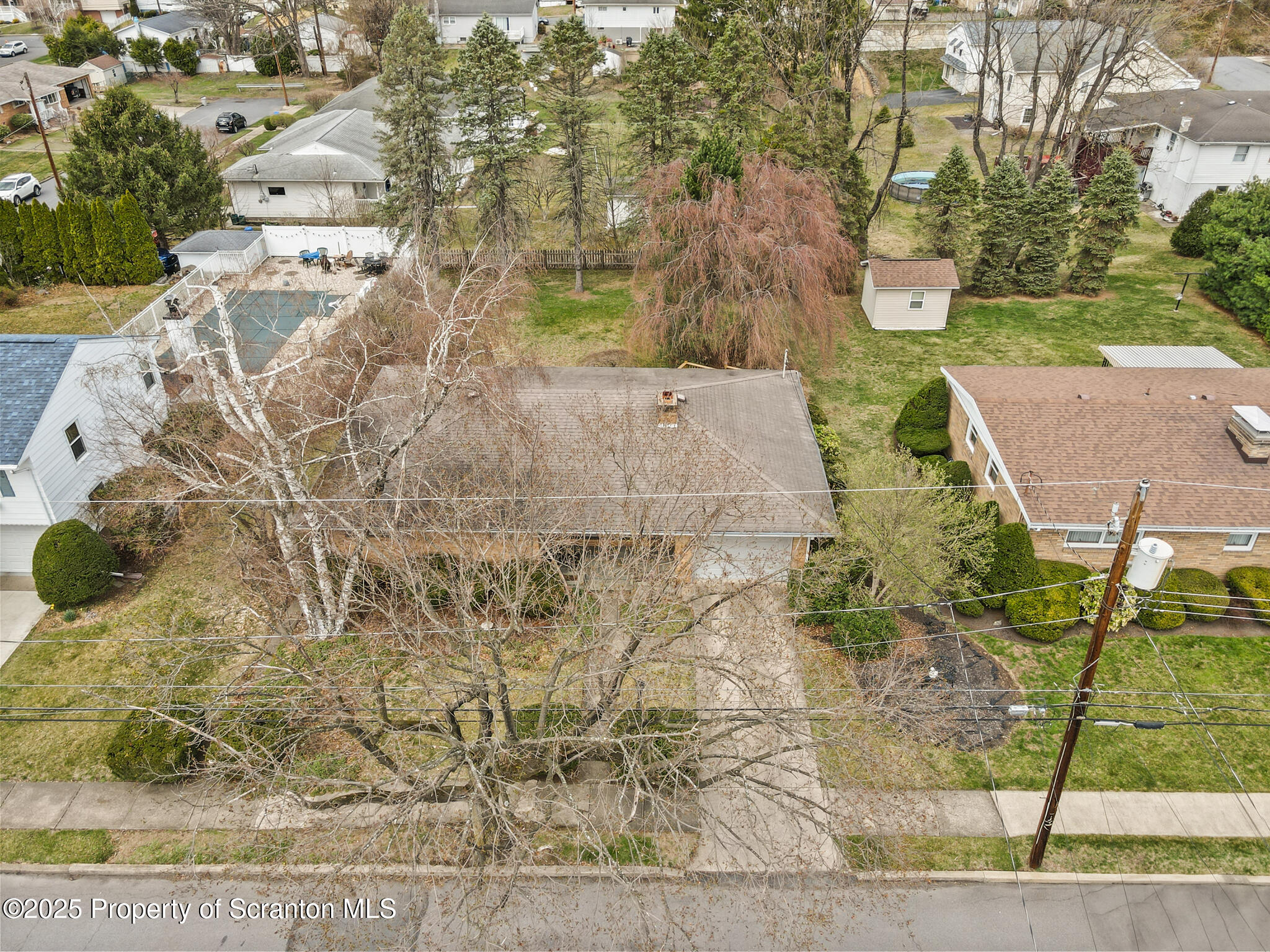 Old Forge, Pennsylvania 18518, United States, 3 Bedrooms Bedrooms, ,1 BathroomBathrooms,Residential,Pending,101009