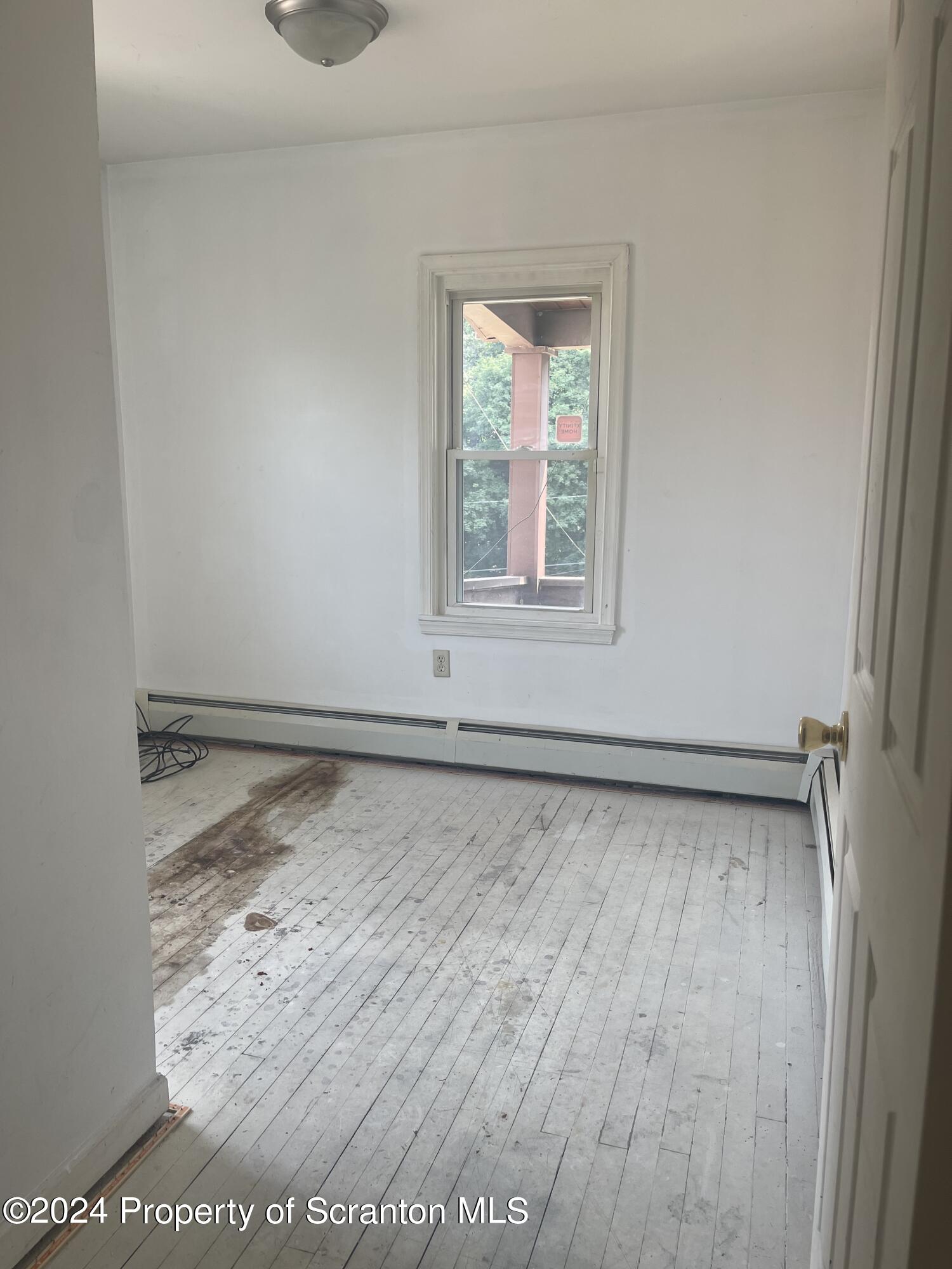 Photo 15 of 23 of 1927 Prospect Avenue house