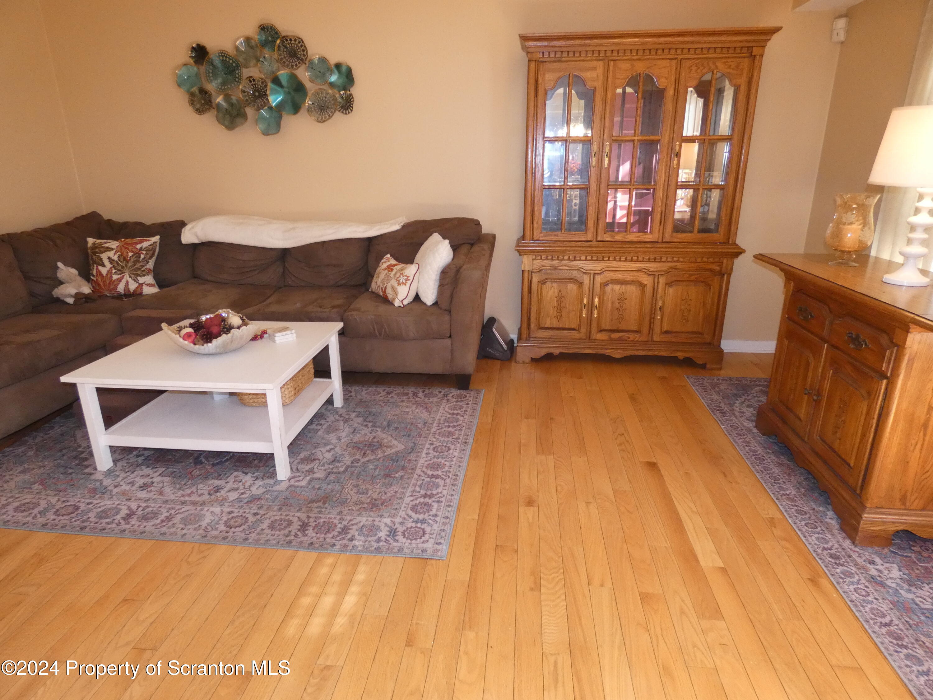 Clarks Summit, Pennsylvania 18411, United States, 2 Bedrooms Bedrooms, ,2 BathroomsBathrooms,Residential,Pending,36124