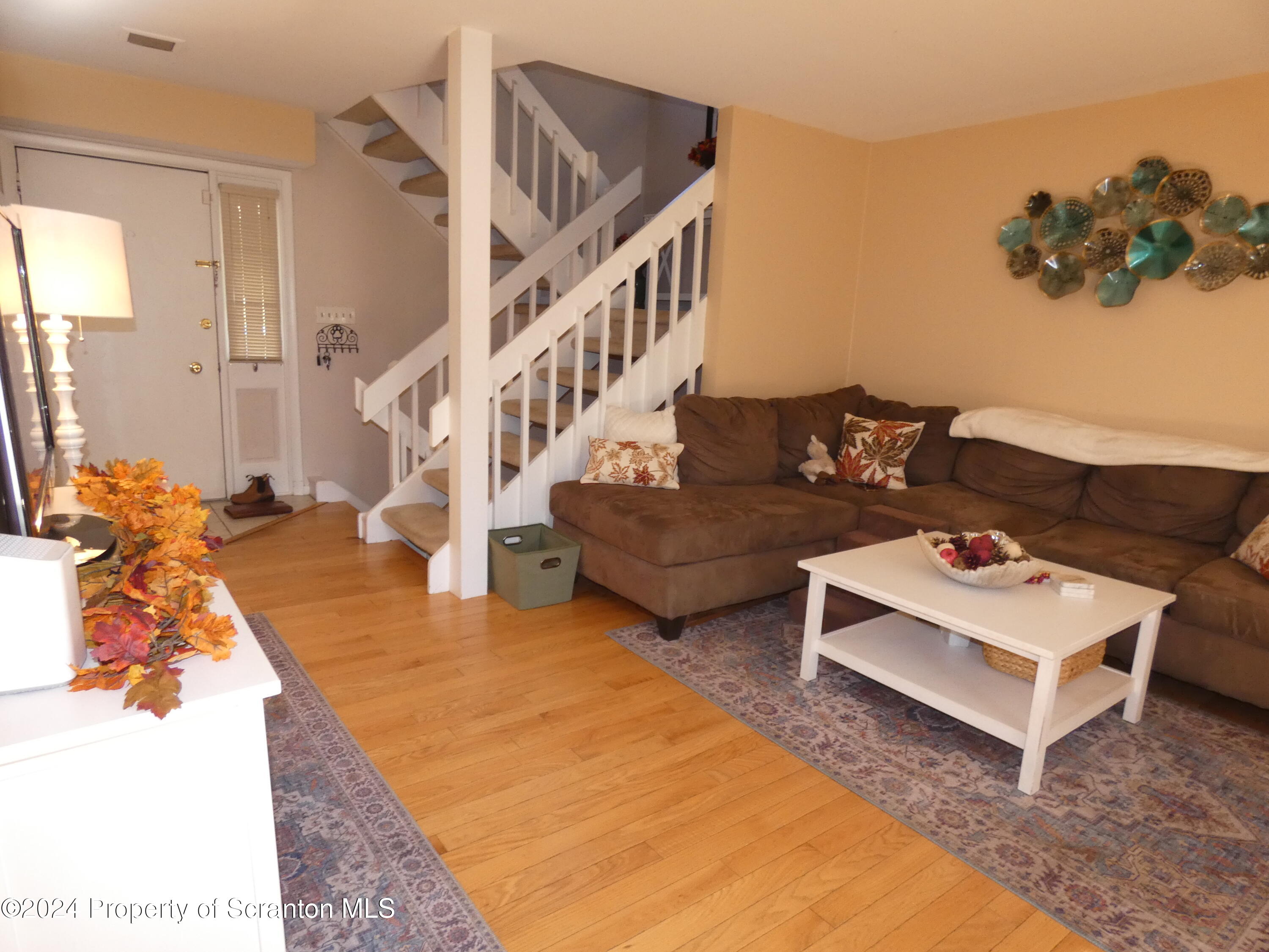 Clarks Summit, Pennsylvania 18411, United States, 2 Bedrooms Bedrooms, ,2 BathroomsBathrooms,Residential,Pending,36124