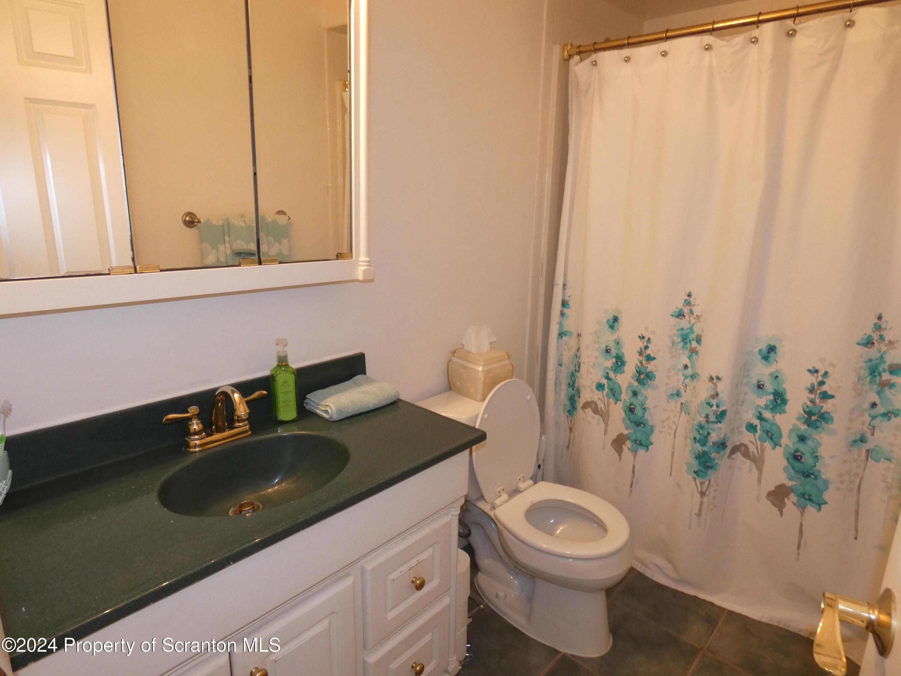 Clarks Summit, Pennsylvania 18411, United States, 2 Bedrooms Bedrooms, ,2 BathroomsBathrooms,Residential,Pending,36124