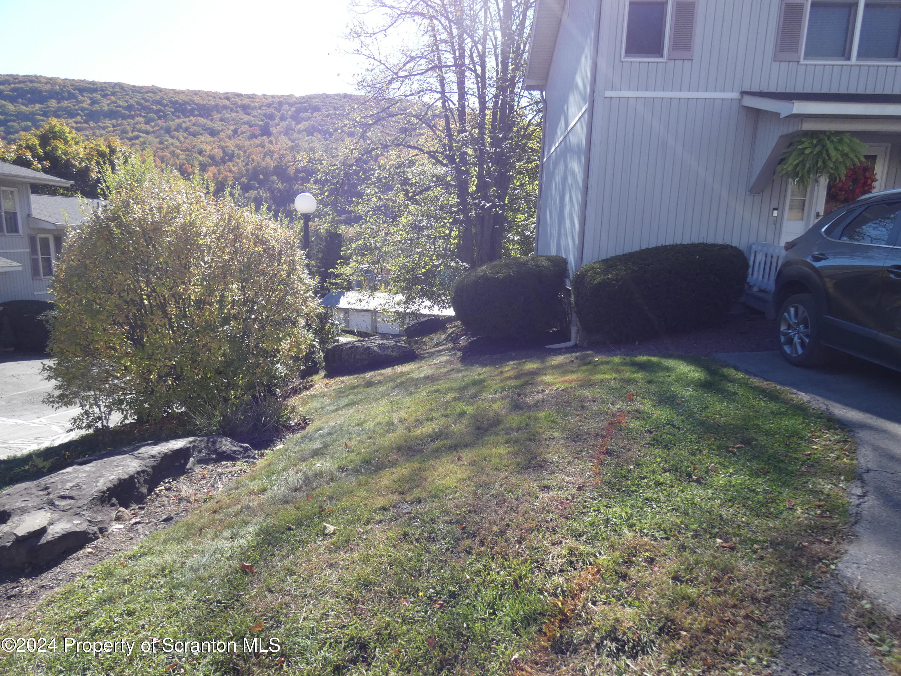 Clarks Summit, Pennsylvania 18411, United States, 2 Bedrooms Bedrooms, ,2 BathroomsBathrooms,Residential,Pending,36124