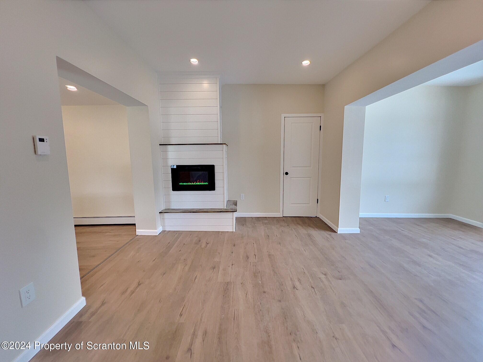 Photo 8 of 42 of 110 4th Street house