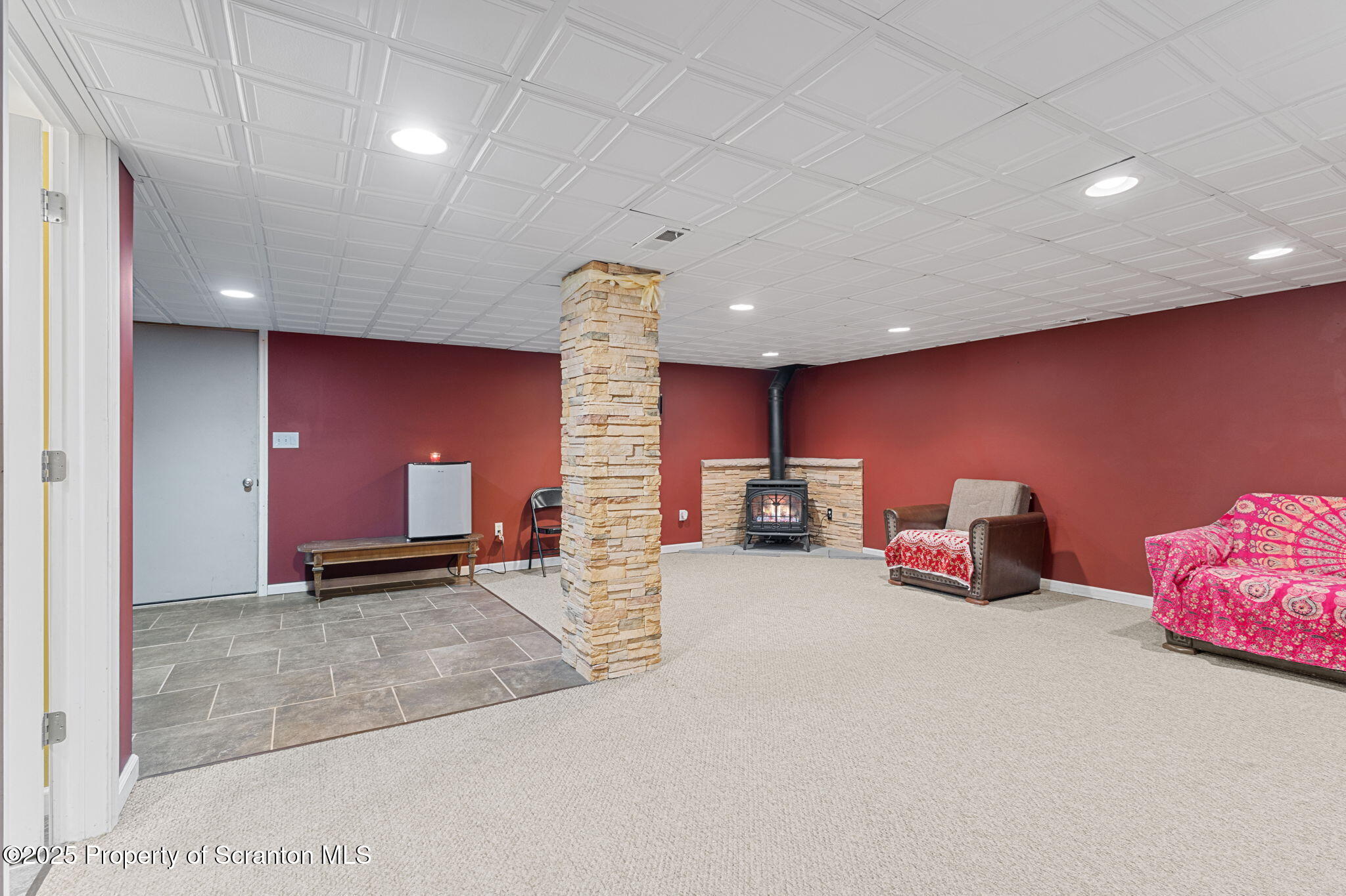 Scranton, Pennsylvania 18504, United States, 3 Bedrooms Bedrooms, ,3 BathroomsBathrooms,Residential,Active,16141