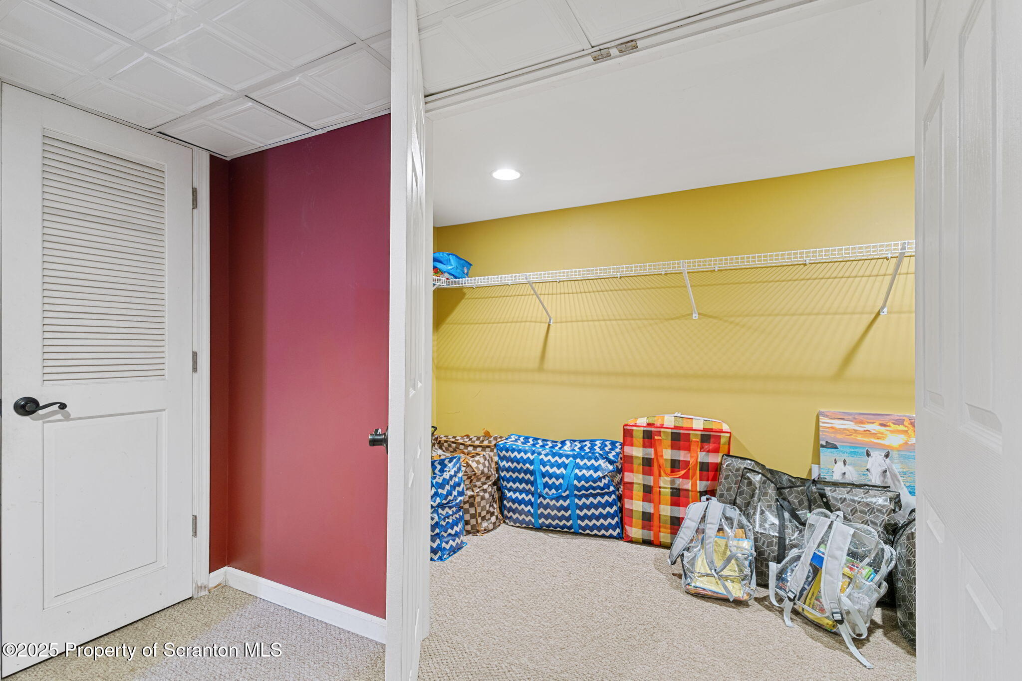 Scranton, Pennsylvania 18504, United States, 3 Bedrooms Bedrooms, ,3 BathroomsBathrooms,Residential,Active,16141