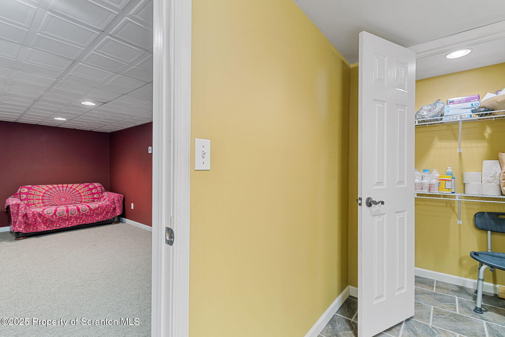 Scranton, Pennsylvania 18504, United States, 3 Bedrooms Bedrooms, ,3 BathroomsBathrooms,Residential,Active,16141