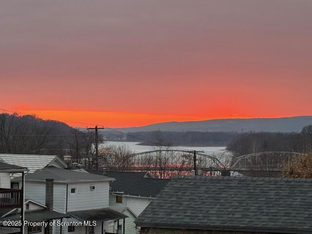 Pittston, Pennsylvania 18640, United States, 3 Bedrooms Bedrooms, ,2 BathroomsBathrooms,Residential,Active,16919