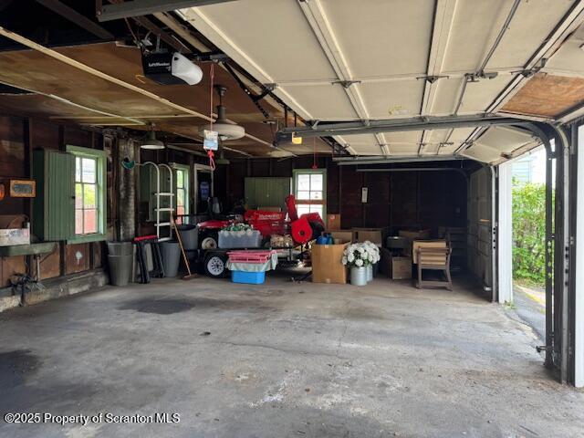 Scranton, Pennsylvania 18510, United States, 4 Bedrooms Bedrooms, ,2 BathroomsBathrooms,Residential,Pending,124498