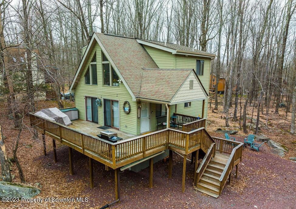 Photo 1 of 50 — 324 N Gate Road, Lake Ariel, PA 18436