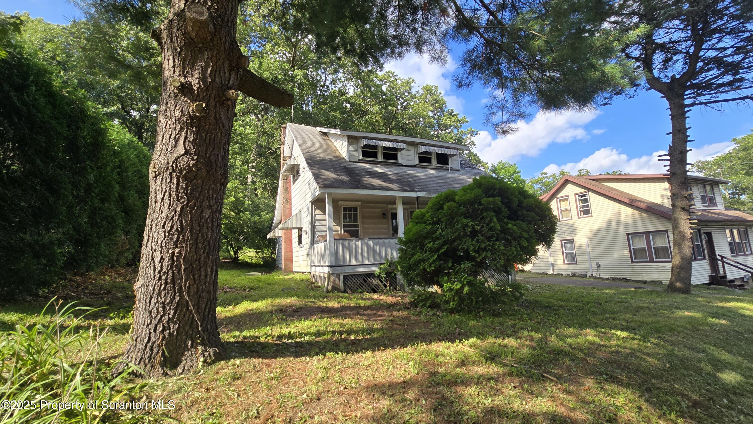 Mountaintop, Pennsylvania 18707, United States, ,Residential,Active,195829