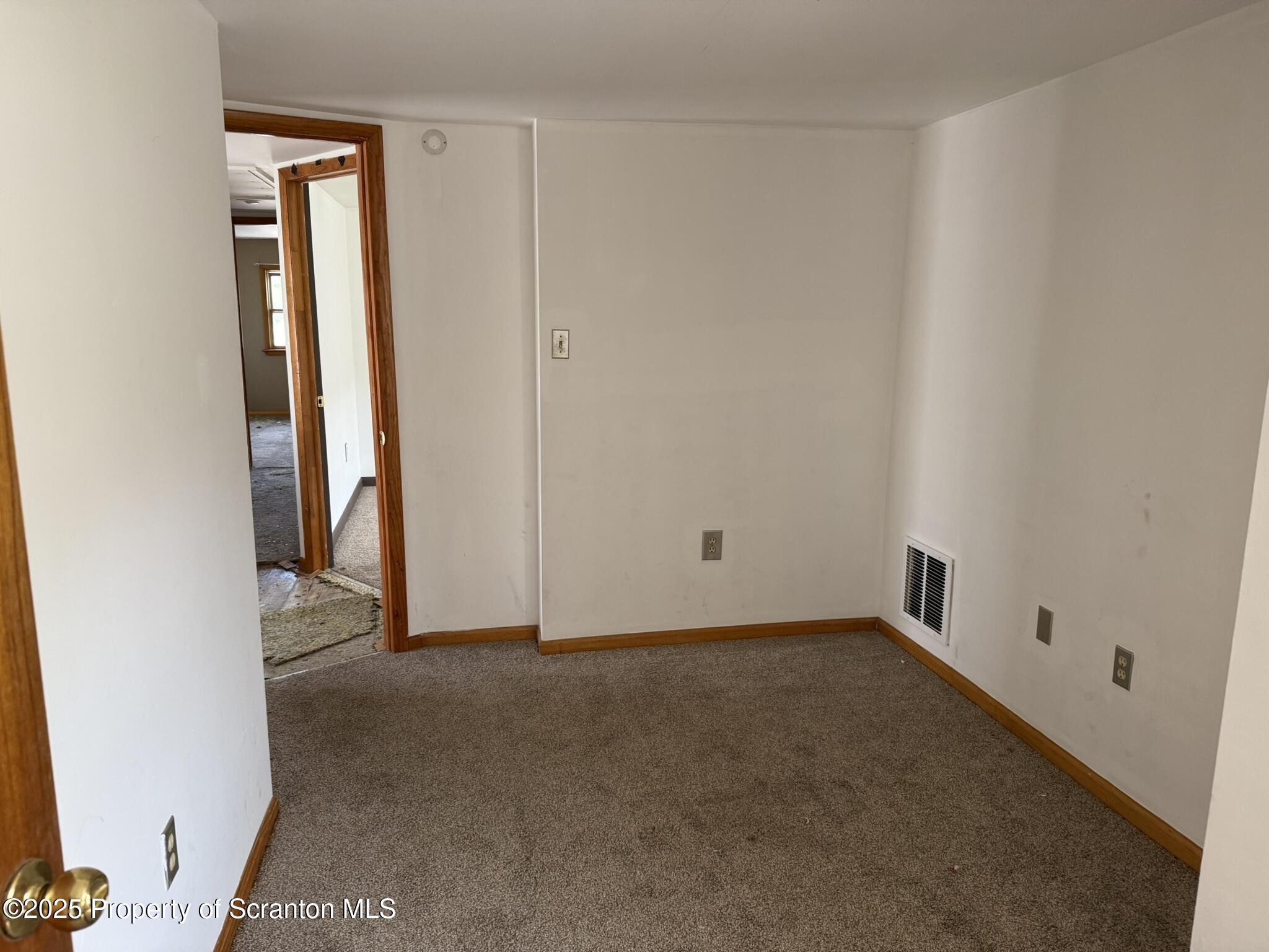 Hanover Twp, Pennsylvania 18706, United States, 3 Bedrooms Bedrooms, ,2 BathroomsBathrooms,Residential,Active,155181