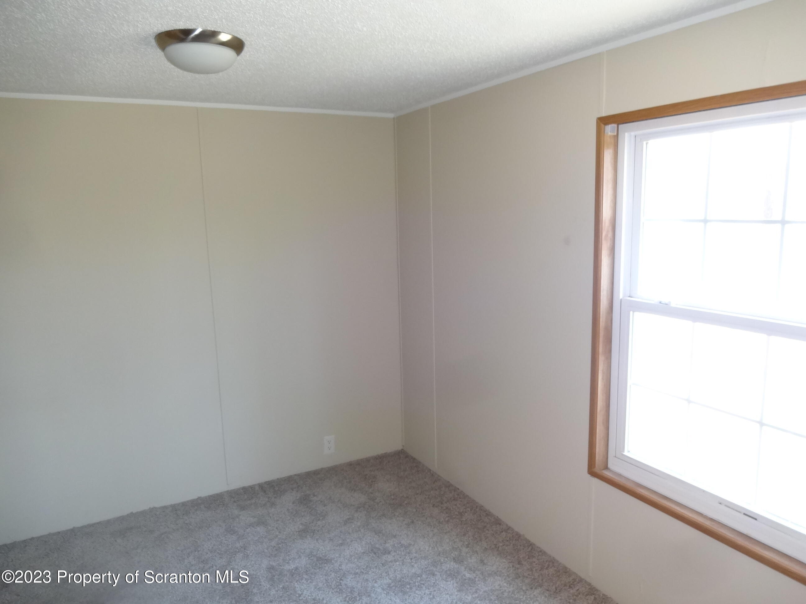 Photo 14 of 21 of 16 Circle Drive (Lot 34) mobile home